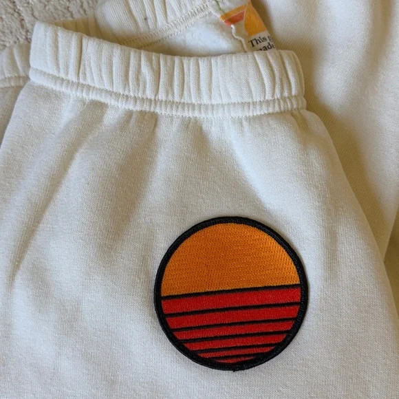 Aviator Nation matching set. NWOT joggers and crew neck sweatshirt. - Picture 4 of 11